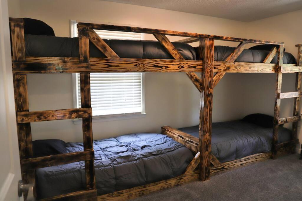 3 Bedroom Vacation Home Next To Silver Dollar City Branson Exteriör bild